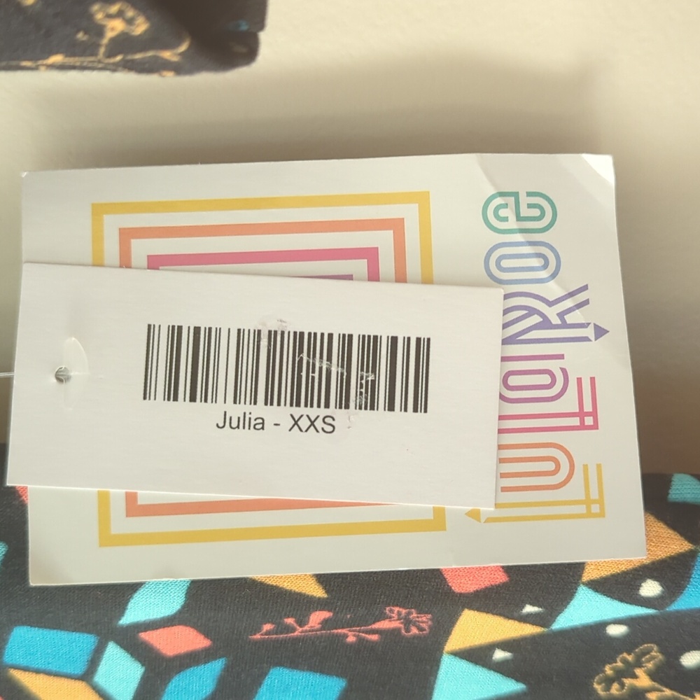 NWT LuLaRoe Julia Bodycon Short Sleeve Dress XXS Black Blue Multicolored Pattern - Picture 4 of 13